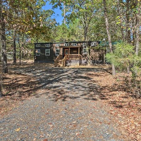 Stylish Cabin By Beavers Bend Hot Tub And Fire Pit 브로큰보우 외부 사진